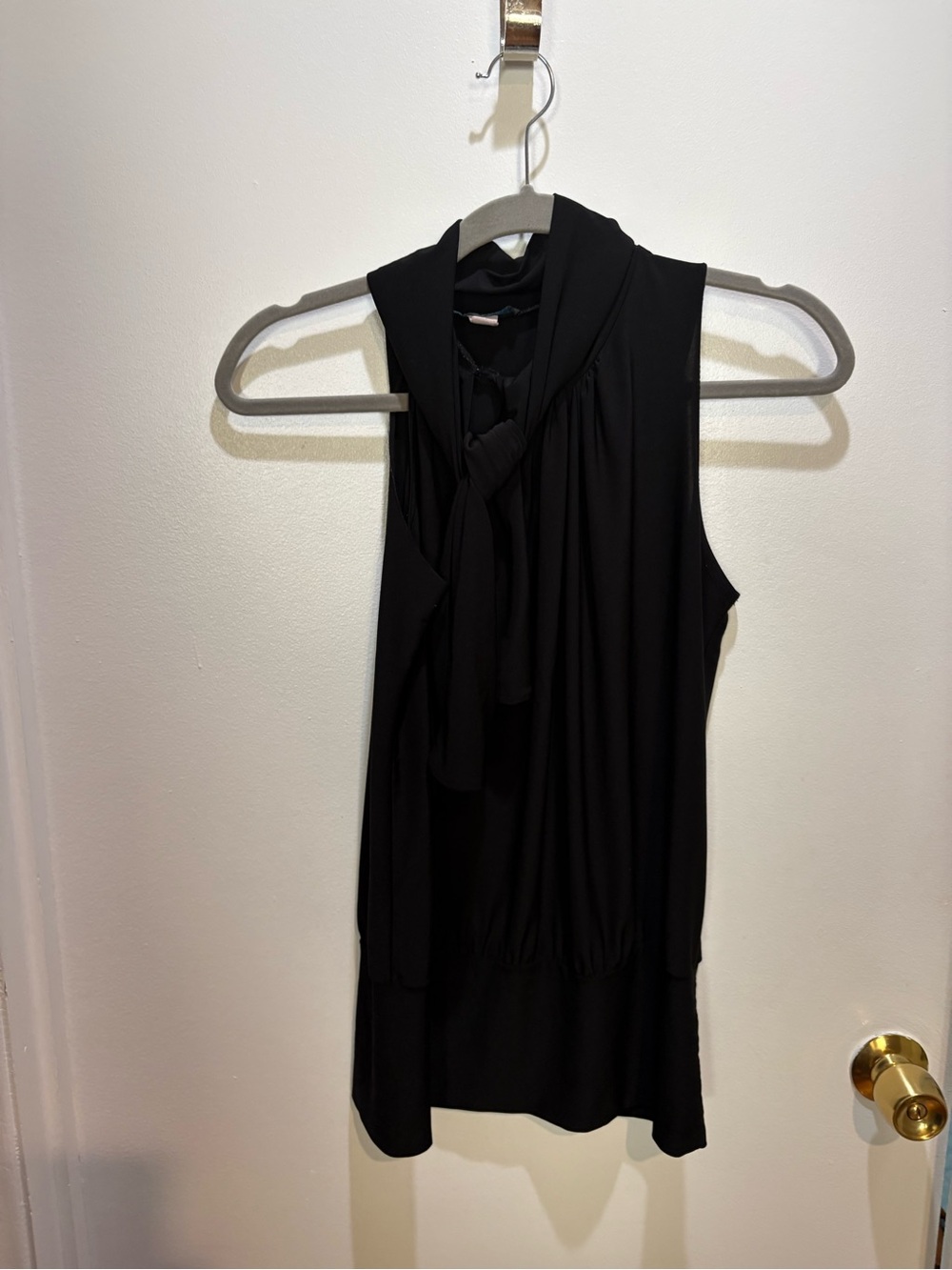 American City Wear Black Sleeveless Tie-Neck Top